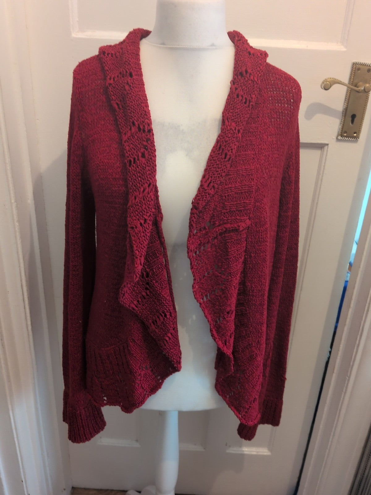Tu 16 Red Knit Cardigan