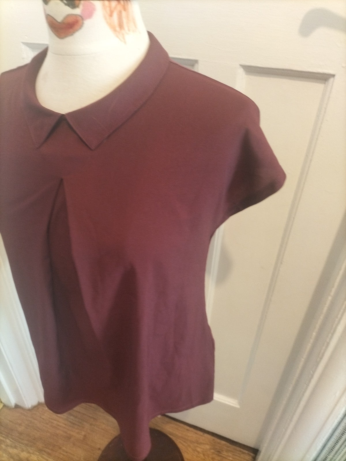 Ladies French Connection Size Medium Deep Purple Short Sleeve Blouse
