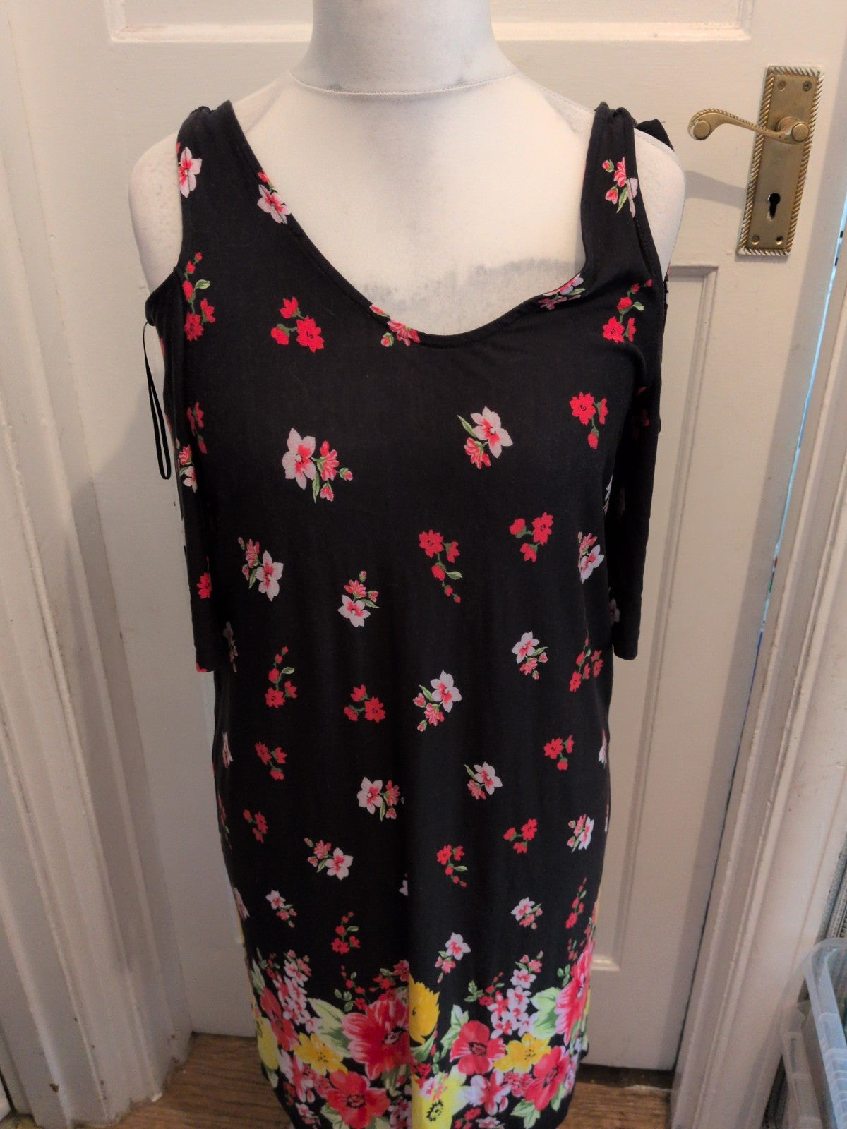 George 14 Black With Yellow And Red Floral Open Shoulder Short Sleeve Dress