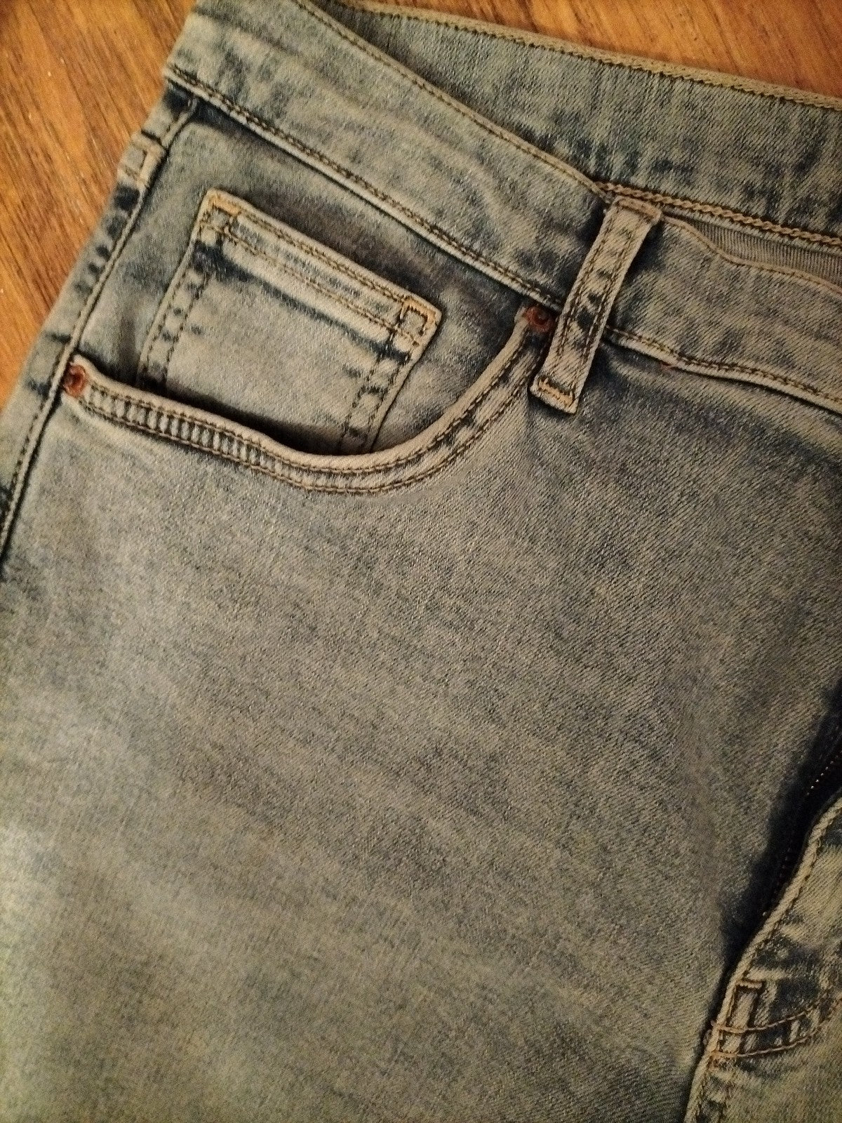 Ladies Topshop Size 34/32 Jamie Flare Jeans