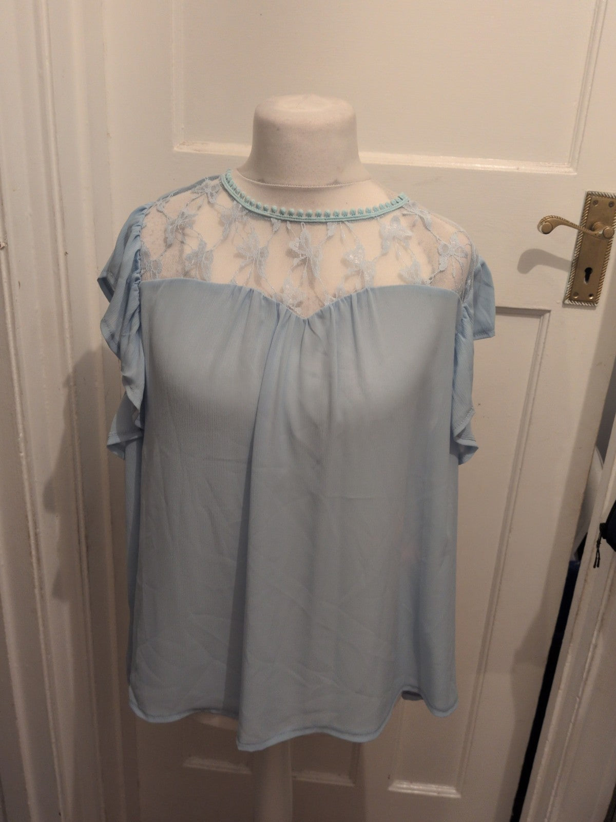 L/XL Blue With Mesh Neck Area Short Sleeve Blouse