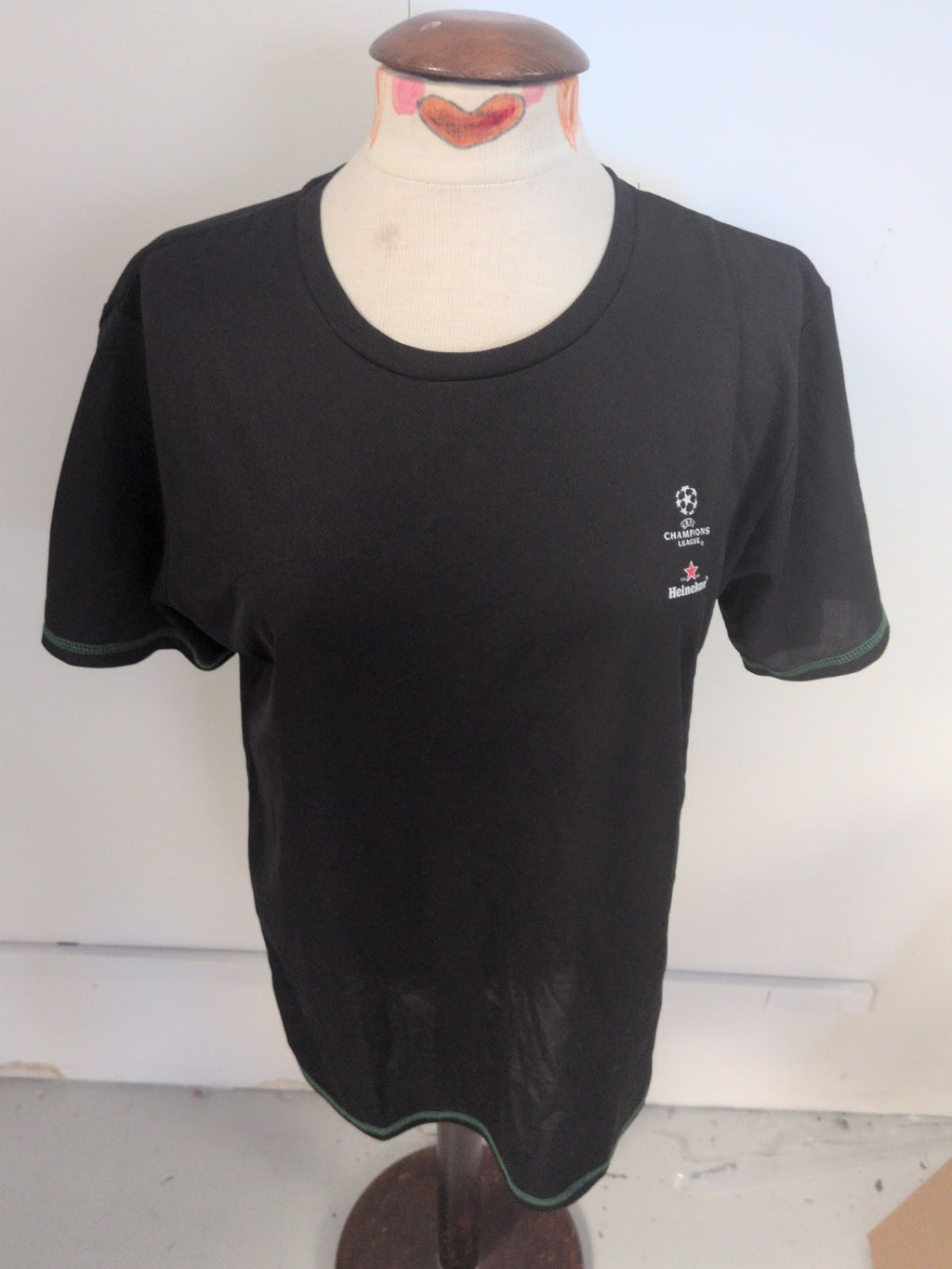 Heineken Large Black Short Sleeve T-shirt