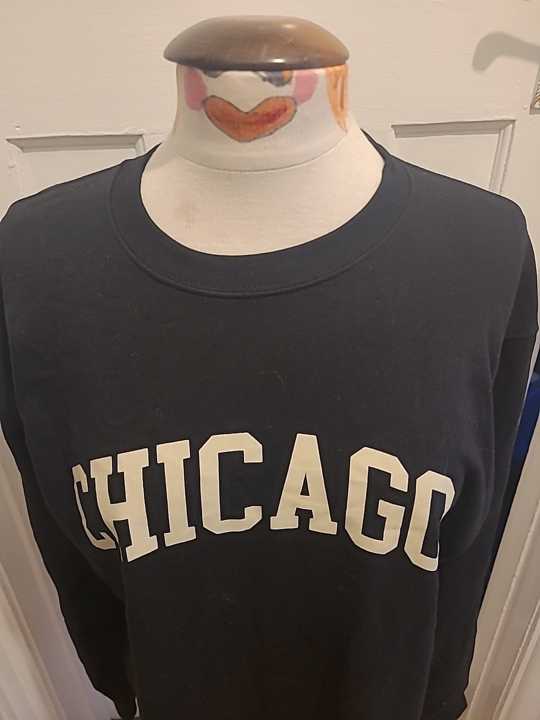 Mens Boohoo Size M Chicago Black Sweatshirt
