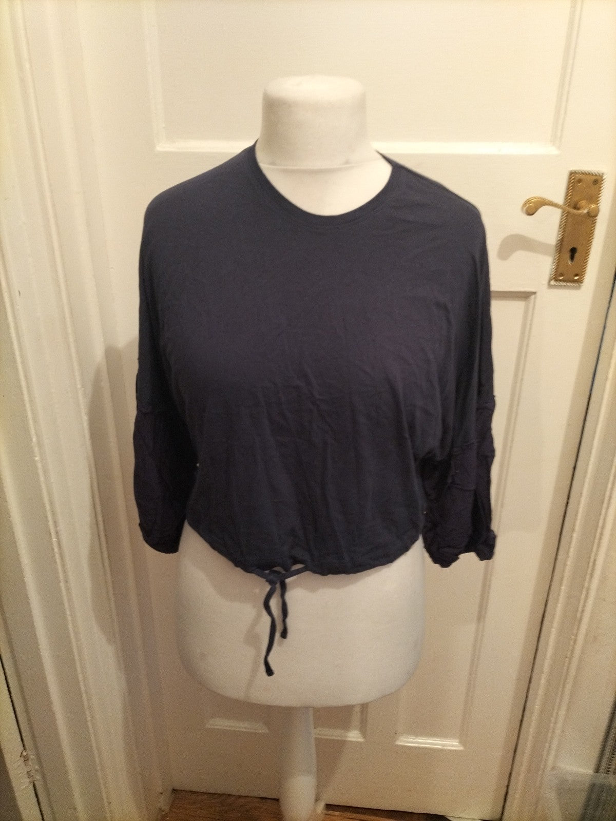 Primark 10/12 Navy Long Sleeve Crop Top