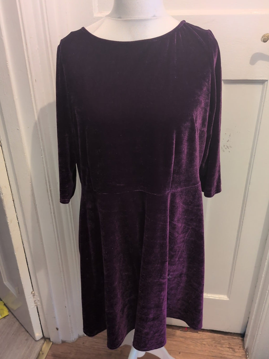 Marks And Spencer 18 Purple Velvet Style Half Sleeve Dress