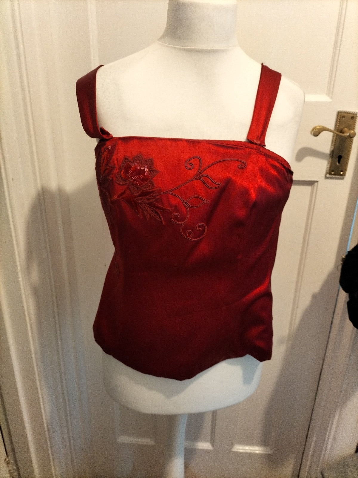 Ladies Alex&Co Size 16 Red Floral Cami