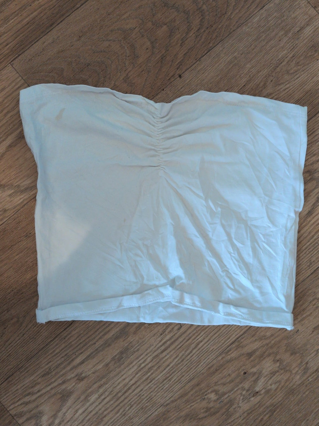 Oh My 10 White Sleeveless Strapless Boob Tube