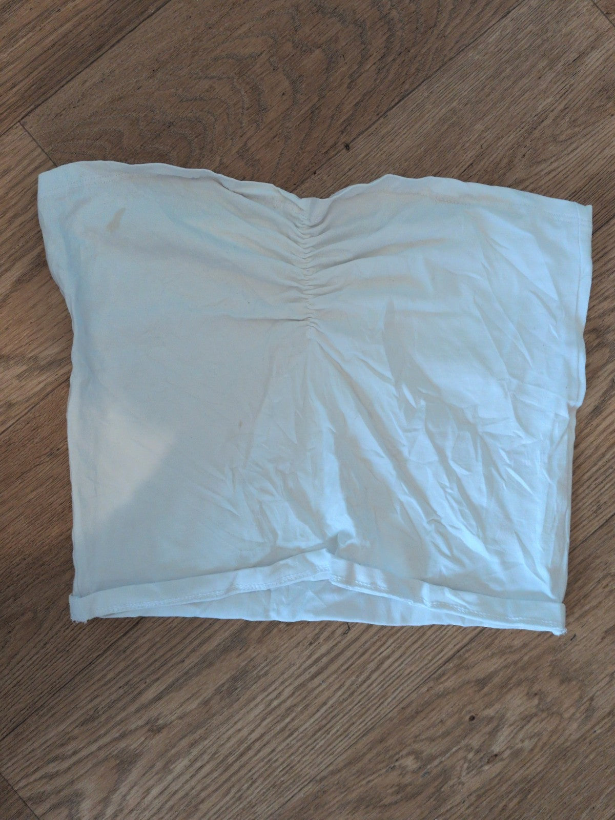 Oh My 10 White Sleeveless Strapless Boob Tube