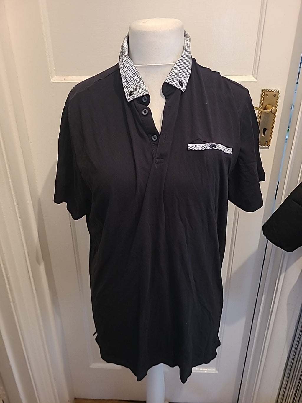 Mens Primark Size Ex Large Black Grey Trim Short Sleeved Polo