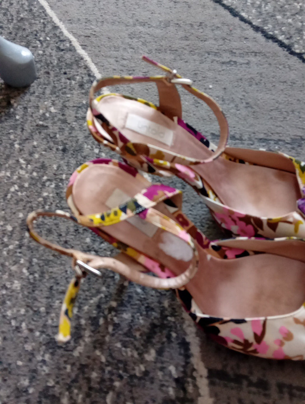 Ladies Floral Sling Back UNTOLD size 38 FREE DELIVERY