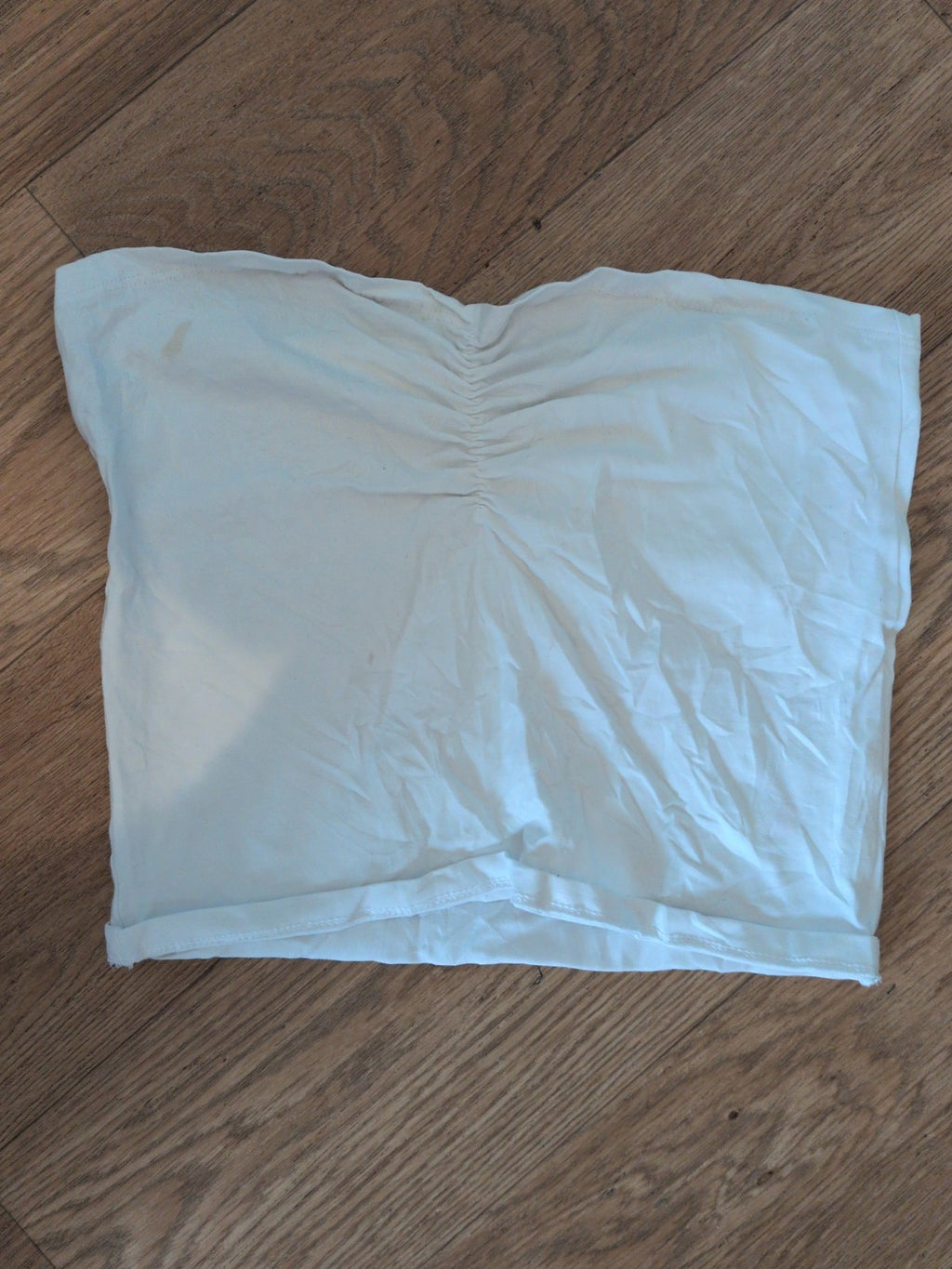 Oh My 10 White Sleeveless Strapless Boob Tube
