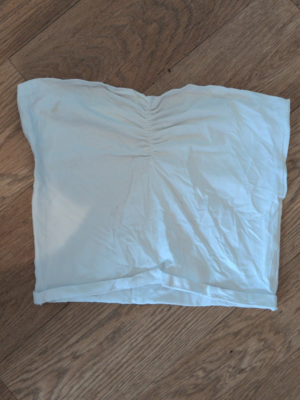 Oh My 10 White Sleeveless Strapless Boob Tube