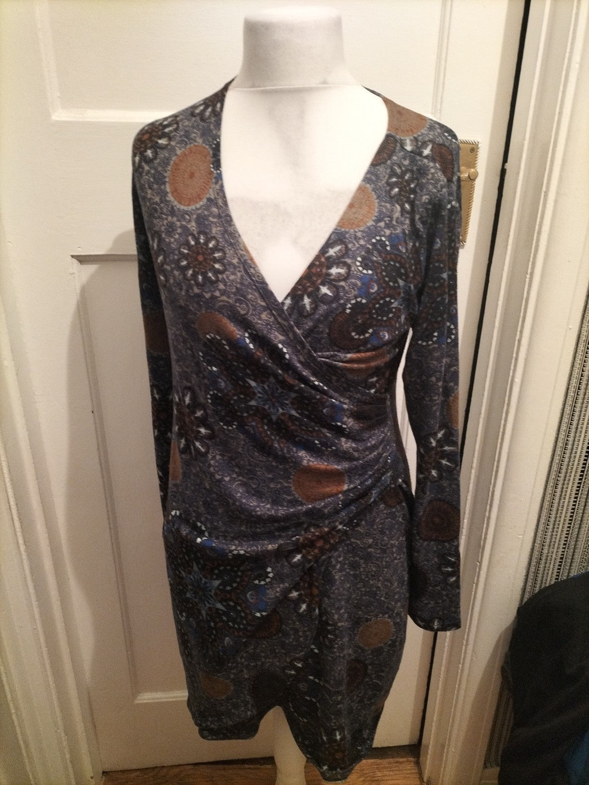 Ladies Purplush Size Large Navy Aztec V Neck Long Sleeved Dress