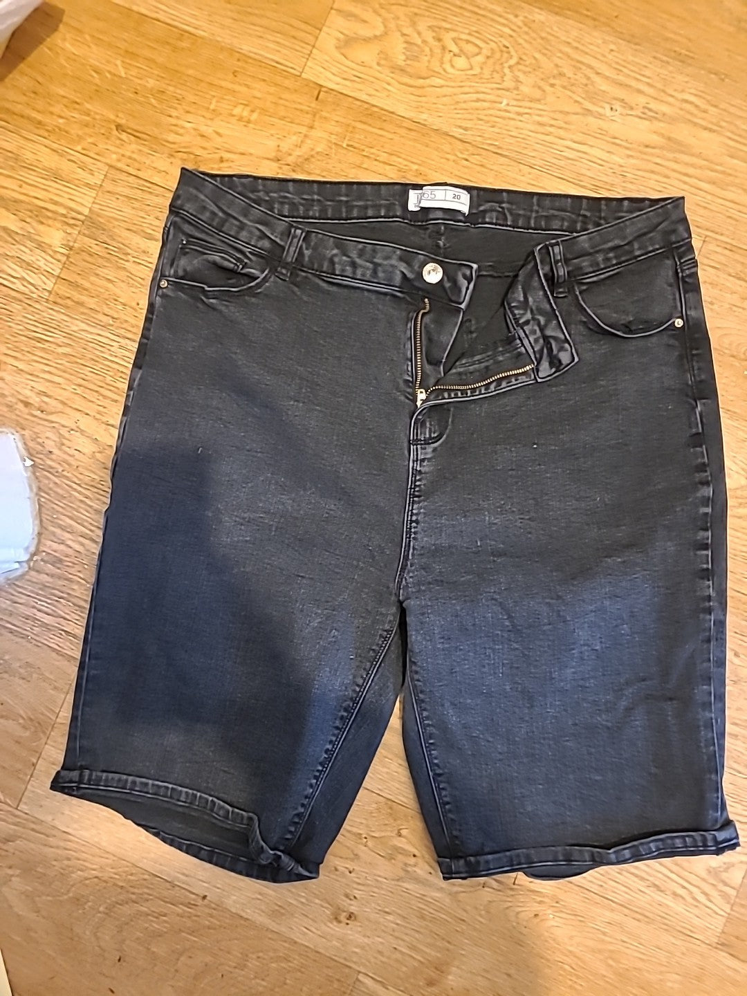 Ladies Denim 365 Size 20 Denim Shorts