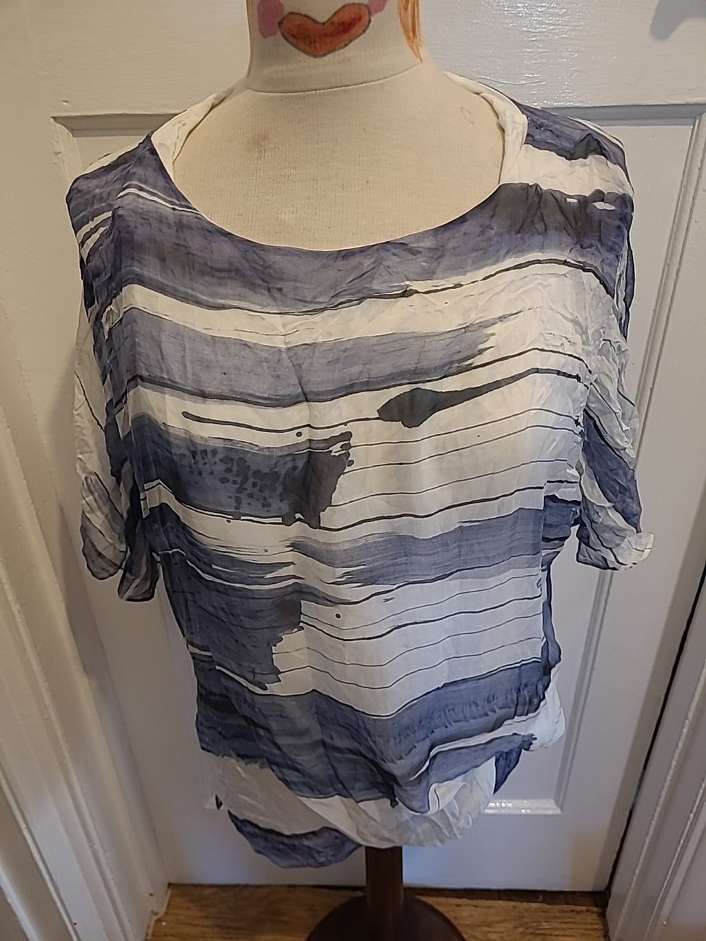 Ladies Phase Eight Size Medium Blue And White Lined Blouse
