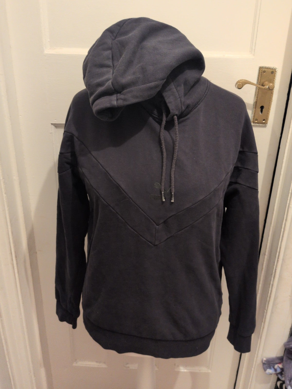 Puma Small Black Pullover Hoodie