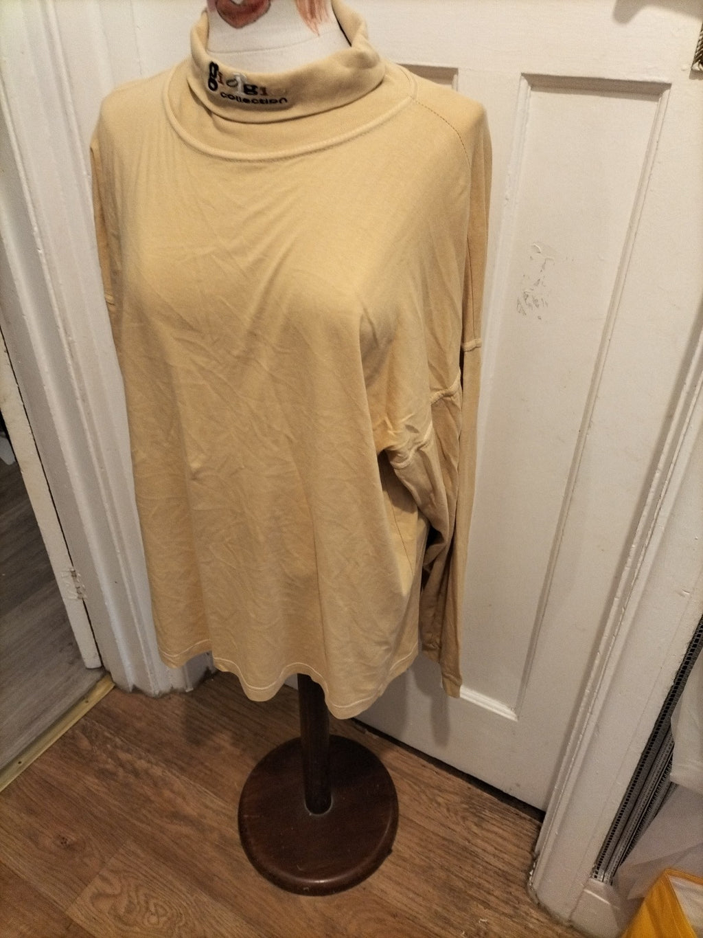 Mens Giorgio Size L/XL Sand High Neck Tshirt