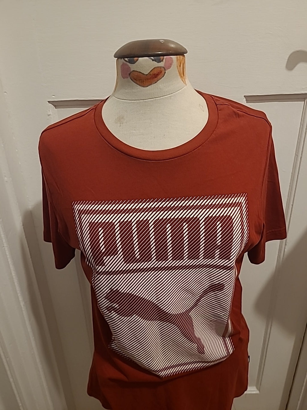 Mens Puma Size Small Red And White Printed Tshirt Short Sleeved
