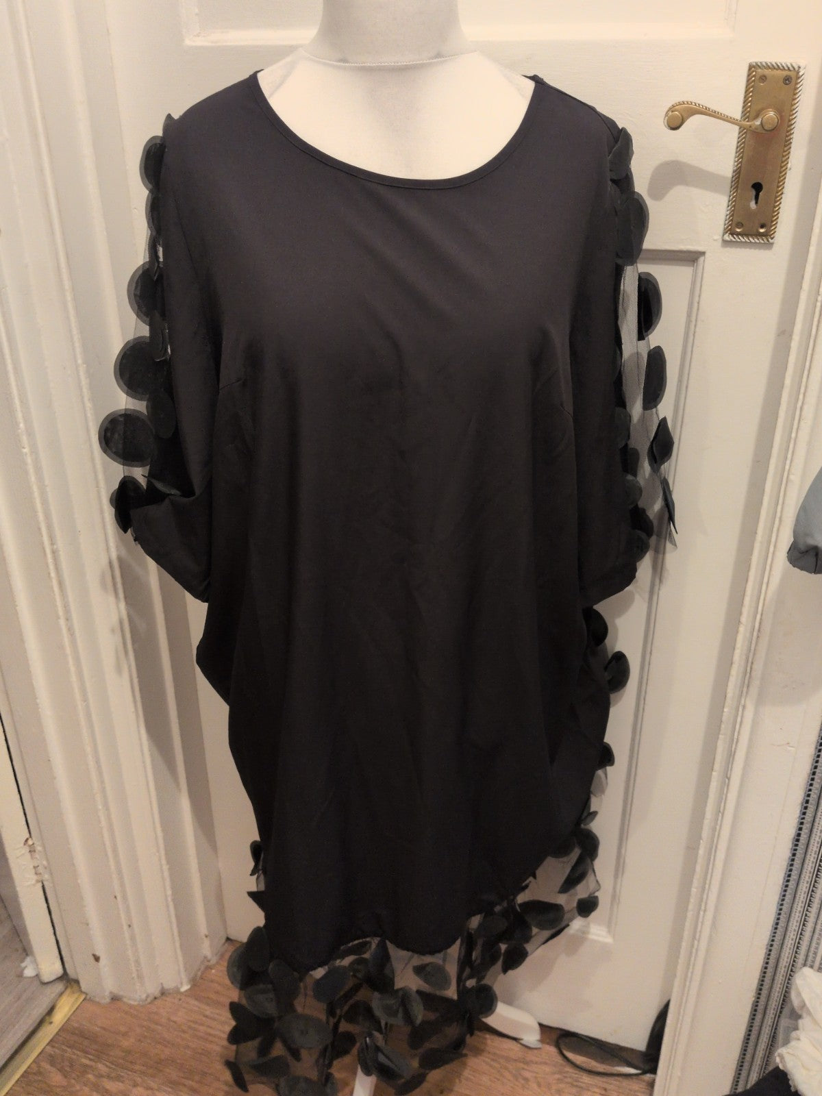 Shein Curve 3XL Black Short Sleeved Maxi Dress With Detail Hems