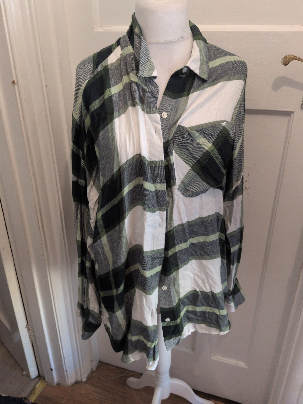 George 20 Green And White Long Sleeve Buttoned Blouse