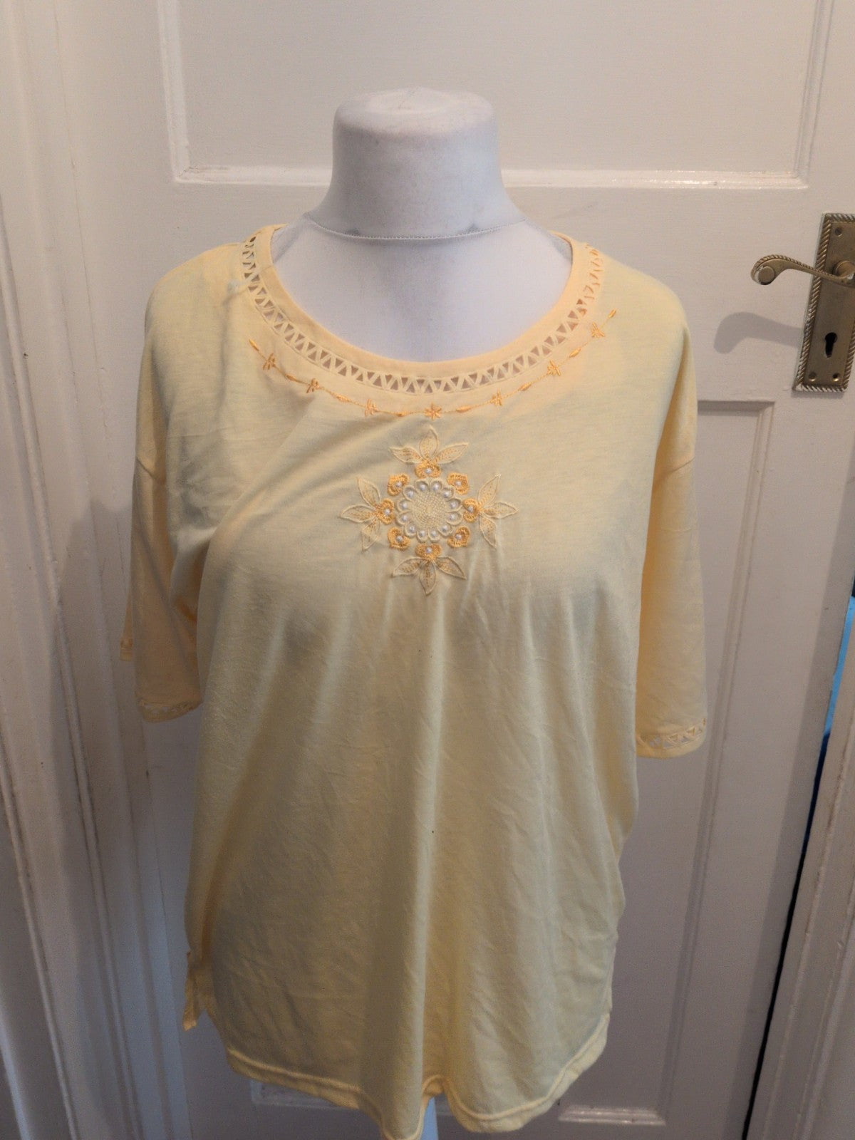Anne Fashion 2XL Yellow Short Sleeve Blouse