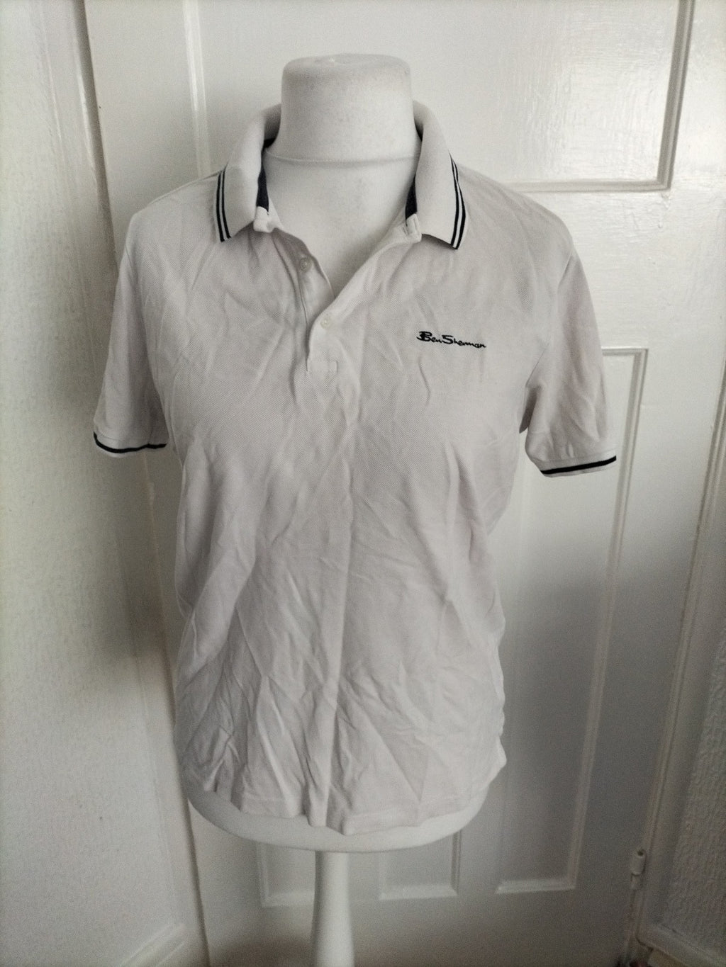 Mens Ben Sherman Size M White With Navy Trim Short Sleeved Polo