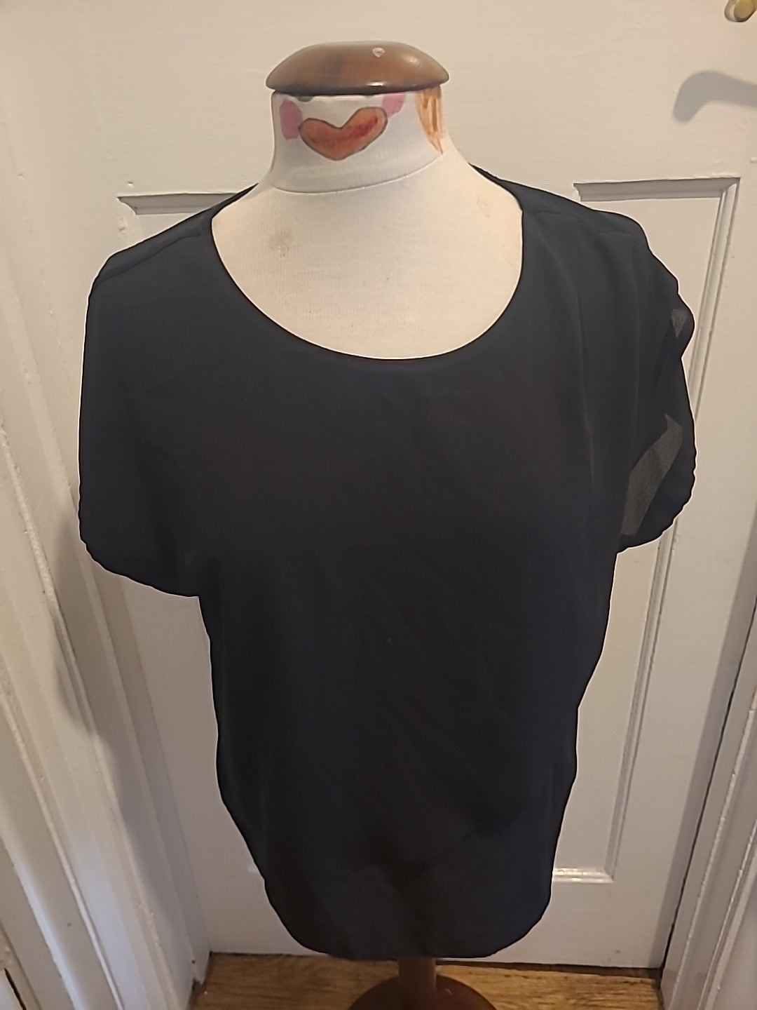 Ladies Select Size 16 Black Lined Short Sleeved Blouse