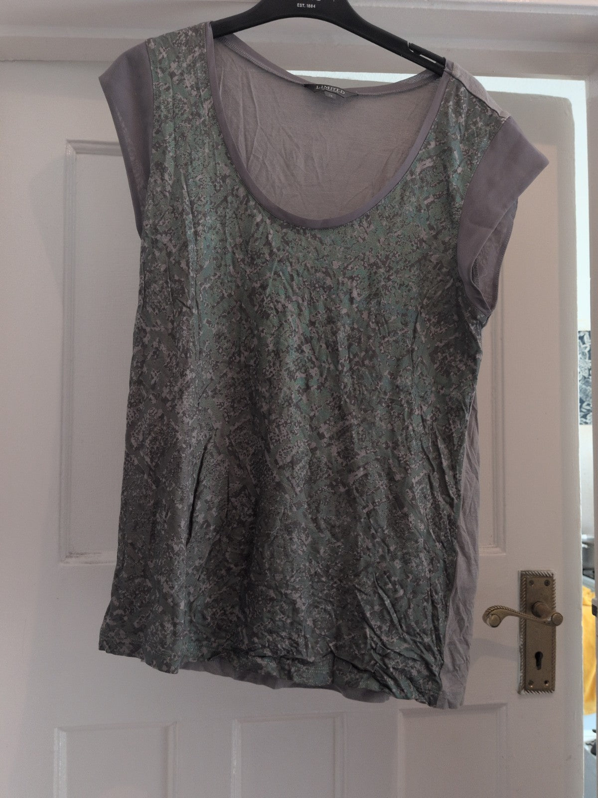 Limited Collection 14 Grey And Green Sleeveless Blouse