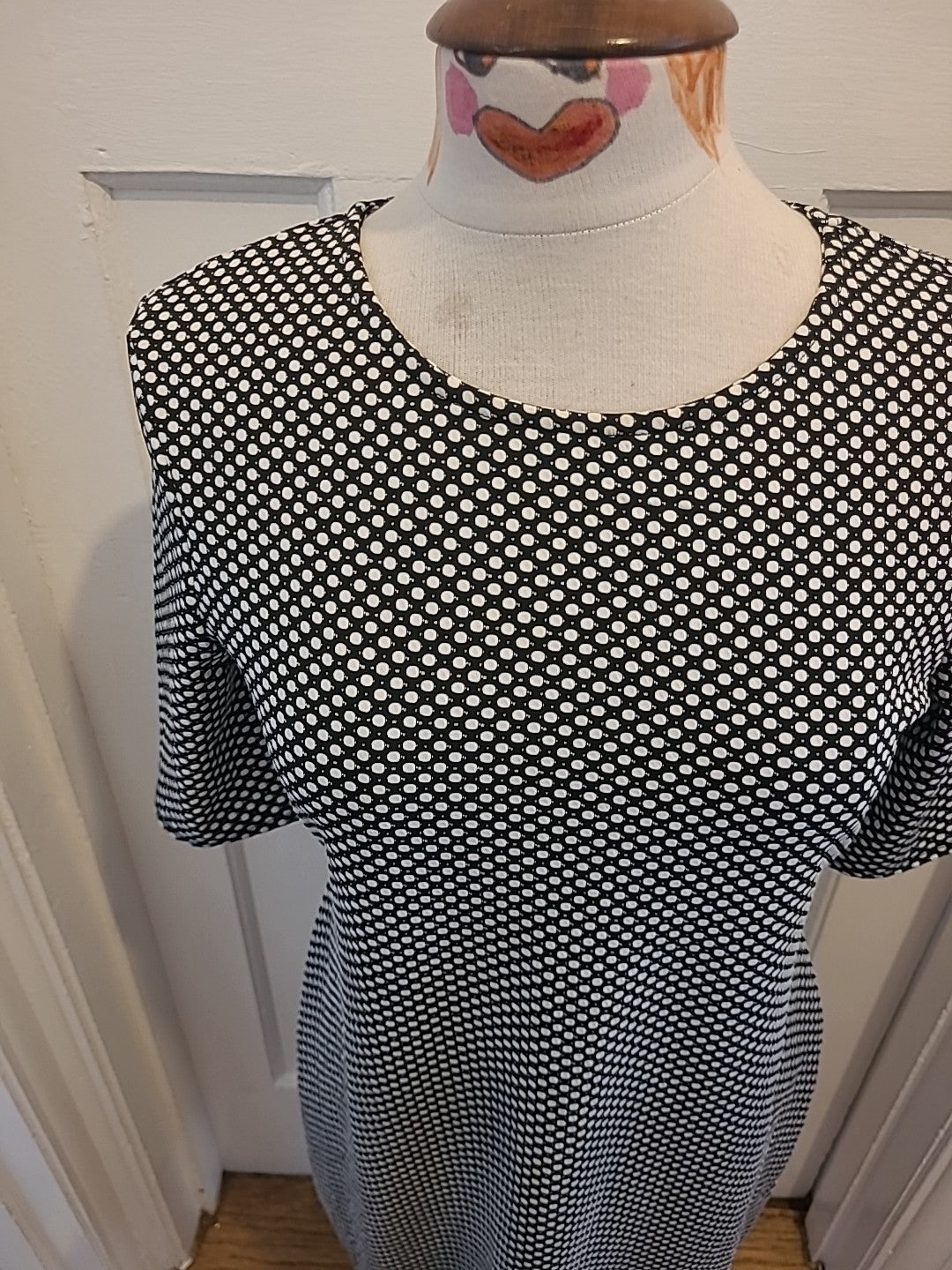 Ladies Forever Size XL Black White Short Sleeved Dress