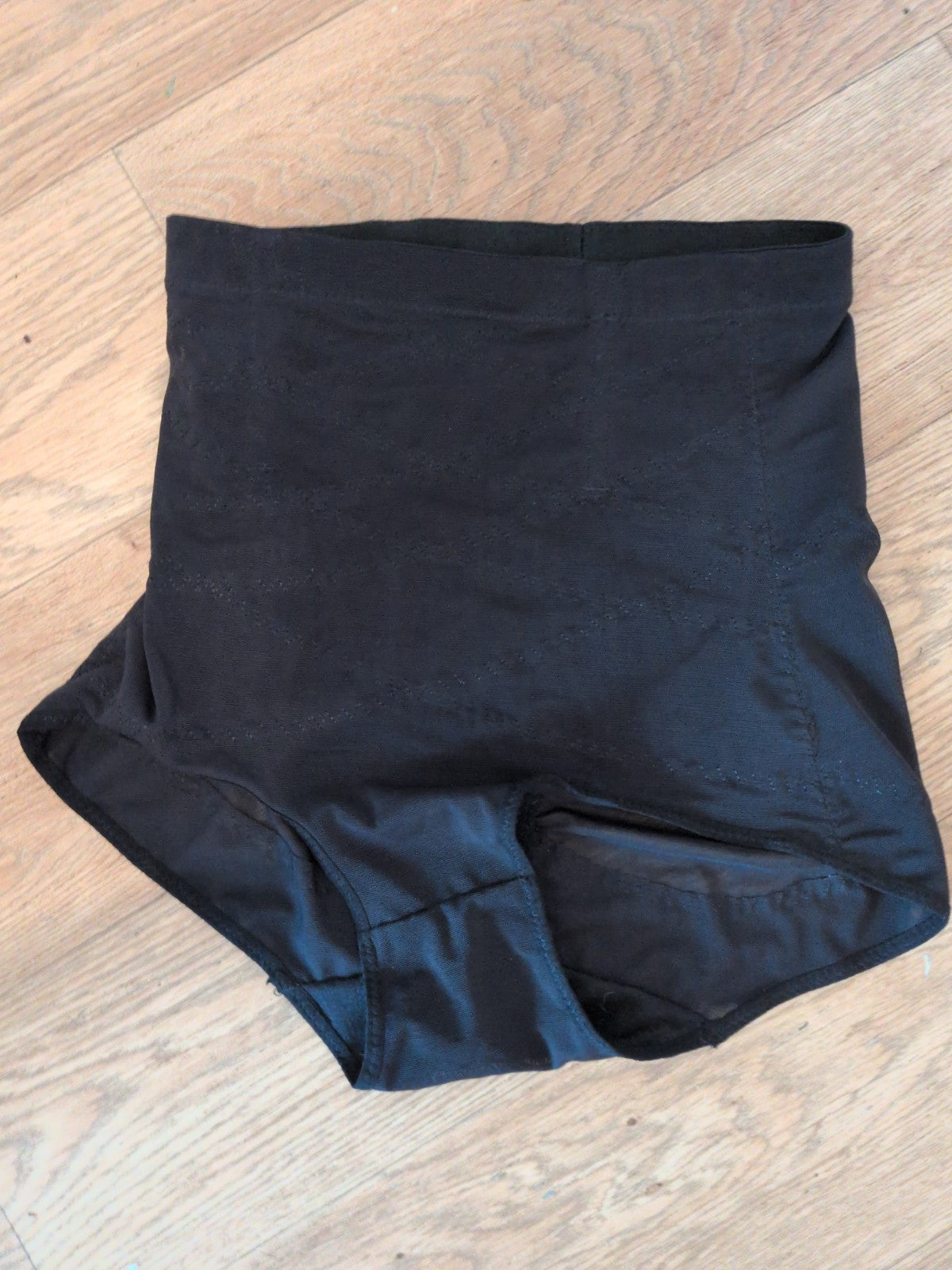 Medium Black Shapewear