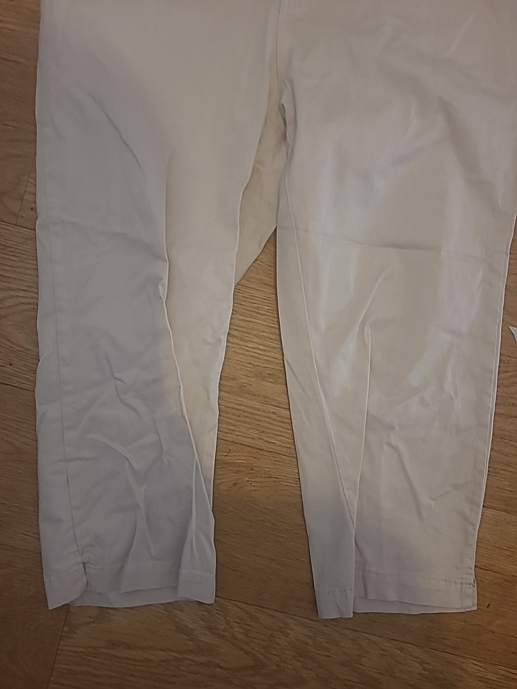 Ladies Cqcoquetto Size Euro 40 Beige Cropped Trousers