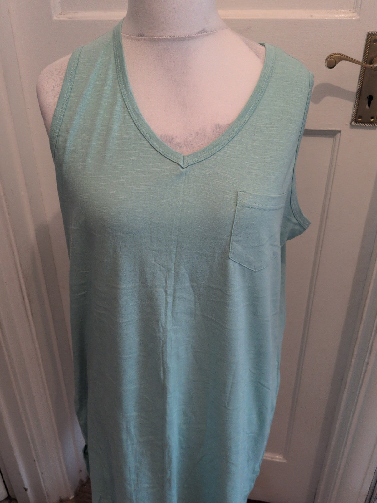 Peacocks 14-16 Aqua Sleeveless Night Dress