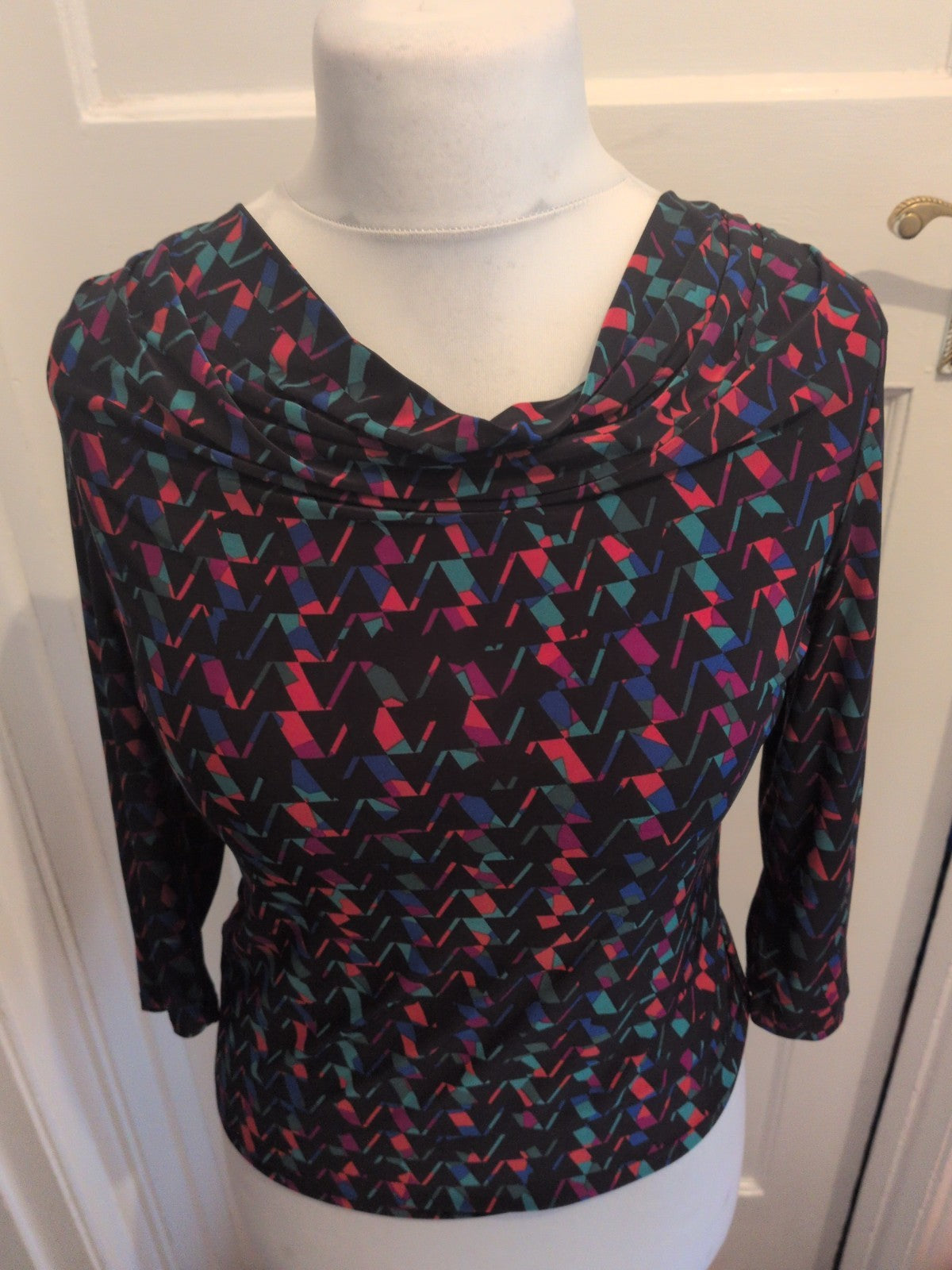 Cc Petite Small Black With Multicoloured Pattern 3/4 Sleeve Blouse