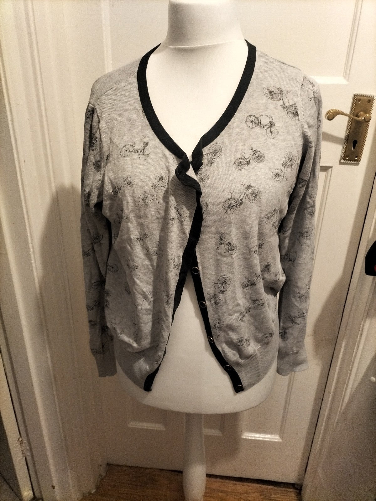 Ladies F&F Size 20 Grey "Bike Buttoned Cardigan