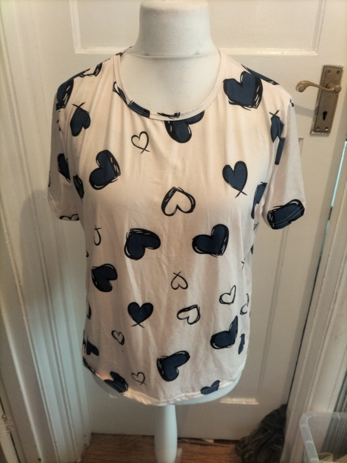 XL Blue And Cream Short Sleeve Loveheart Pyjama Top