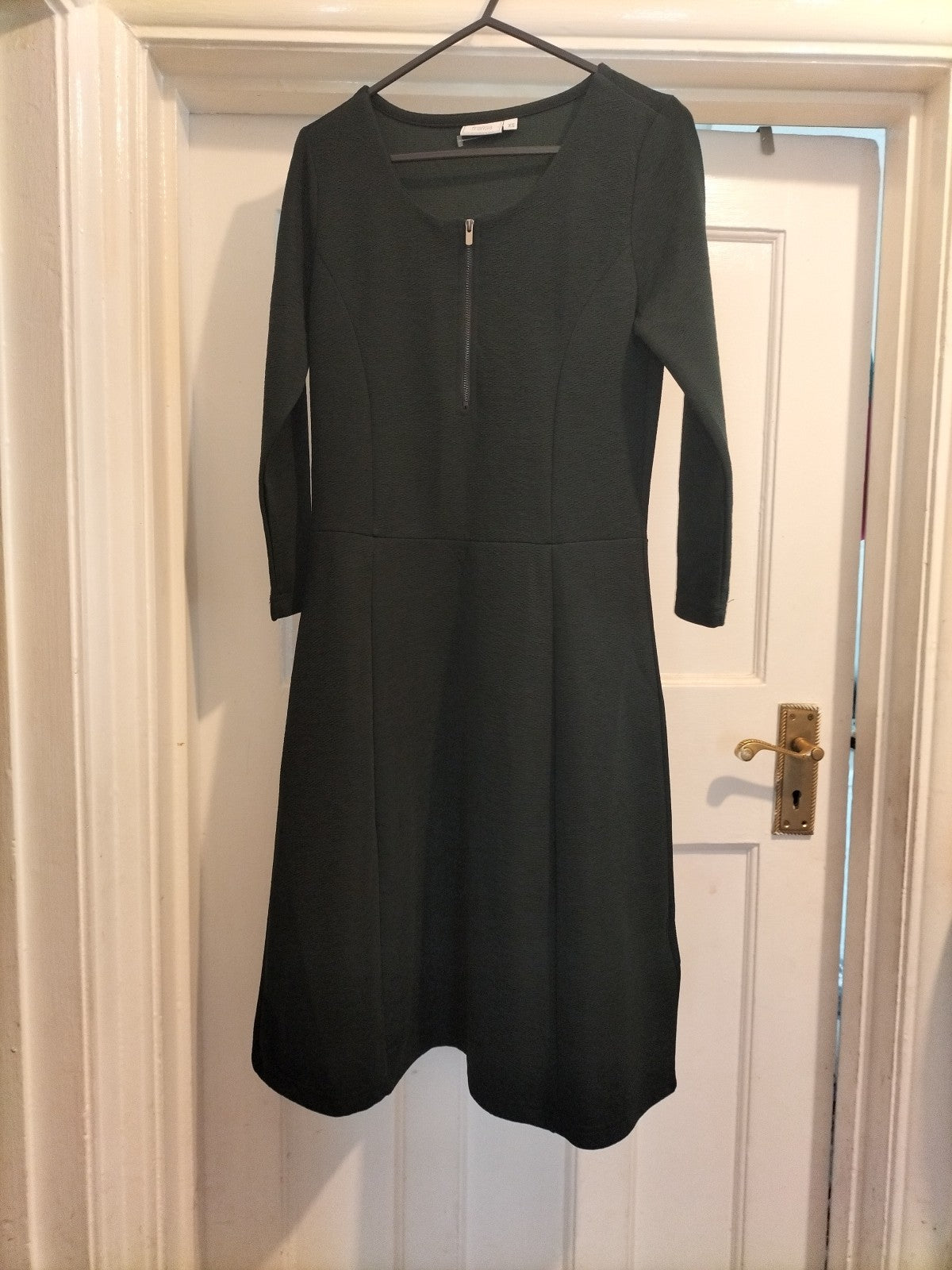 Ladies Fransa Size XS Bottle Green Long Sleeved Dress