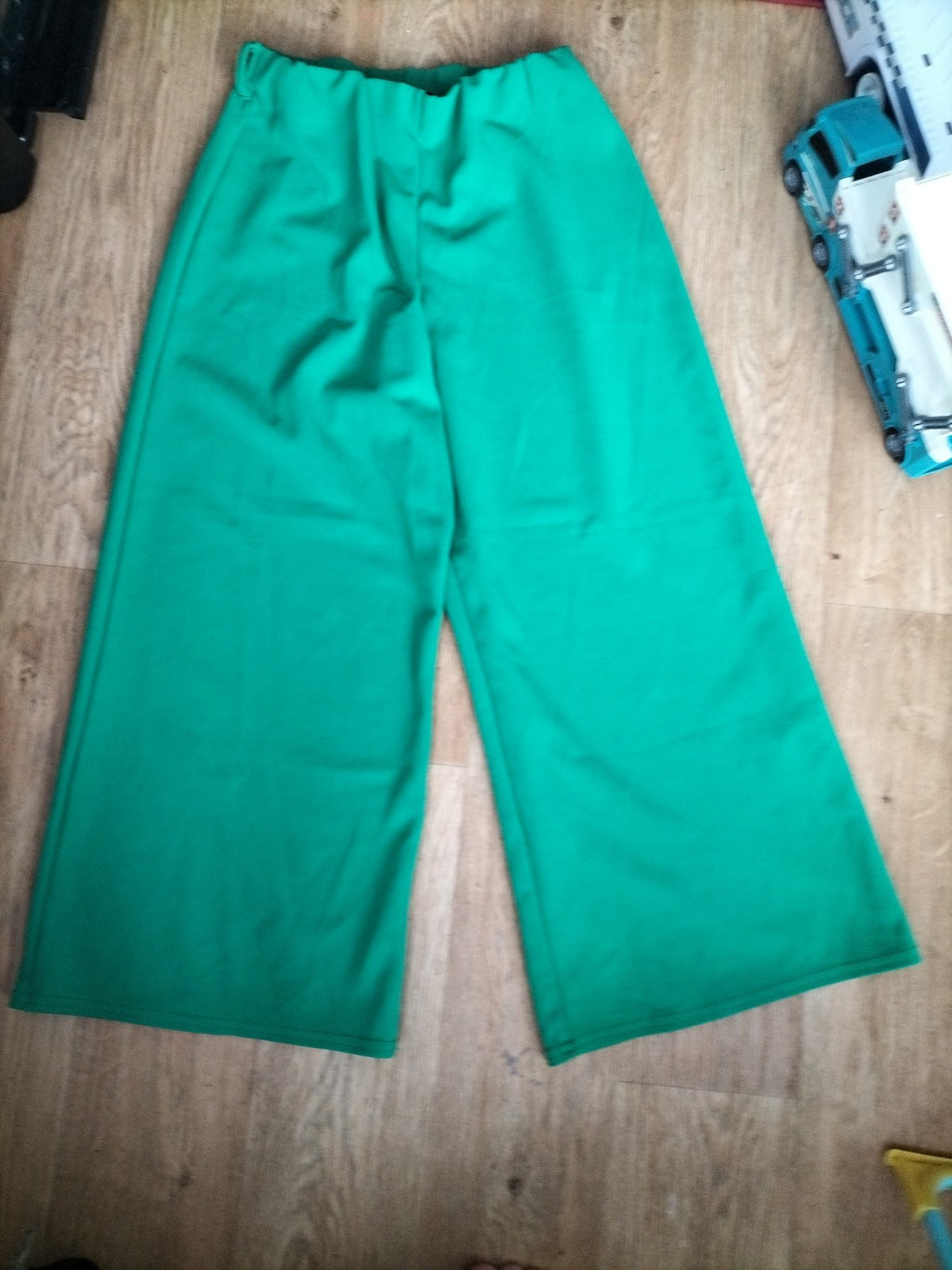 Ladies New Look Size 10 Green Elasticated Trousers