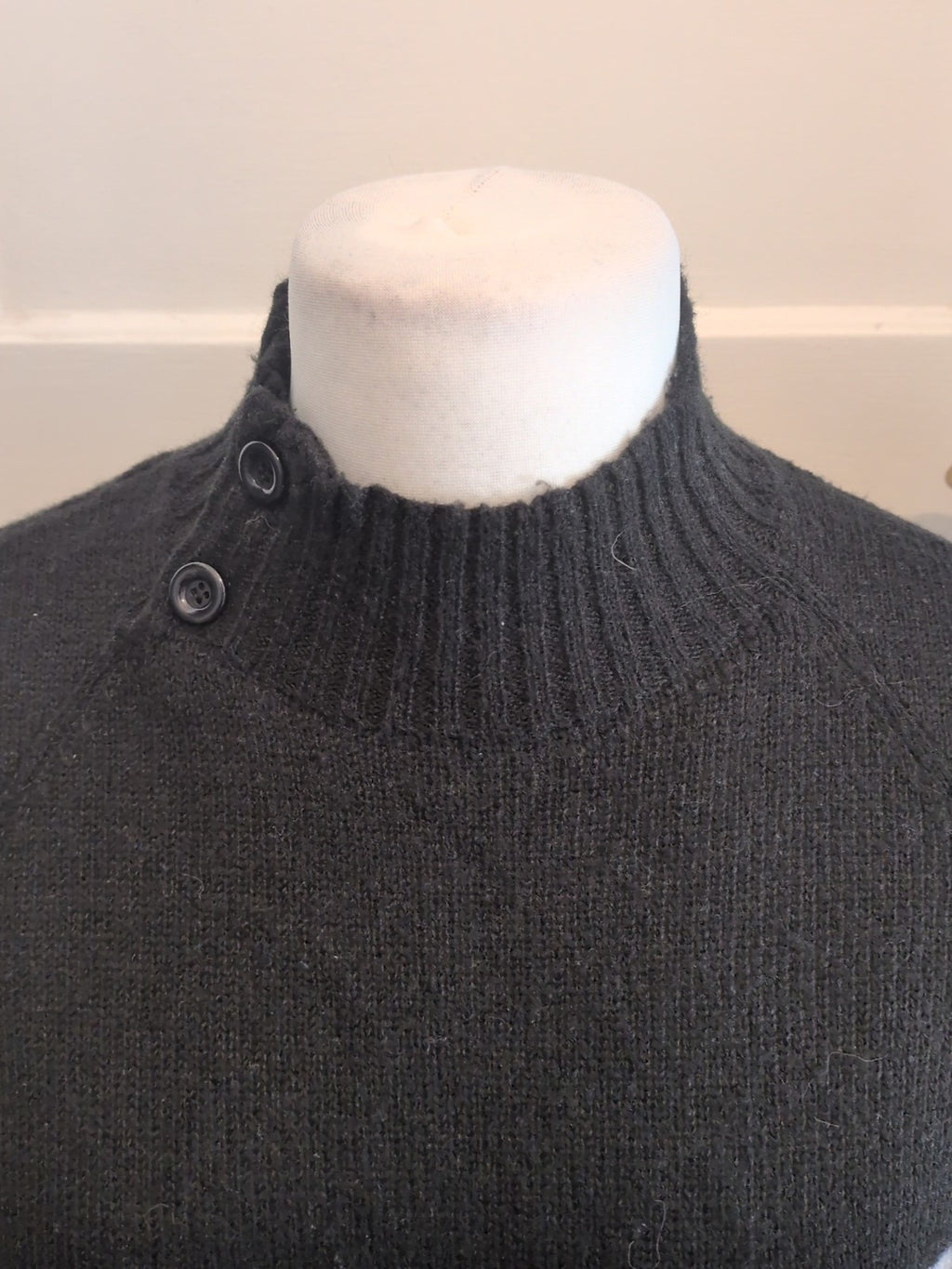 Roman 12 Black Pink Pullover Jumper