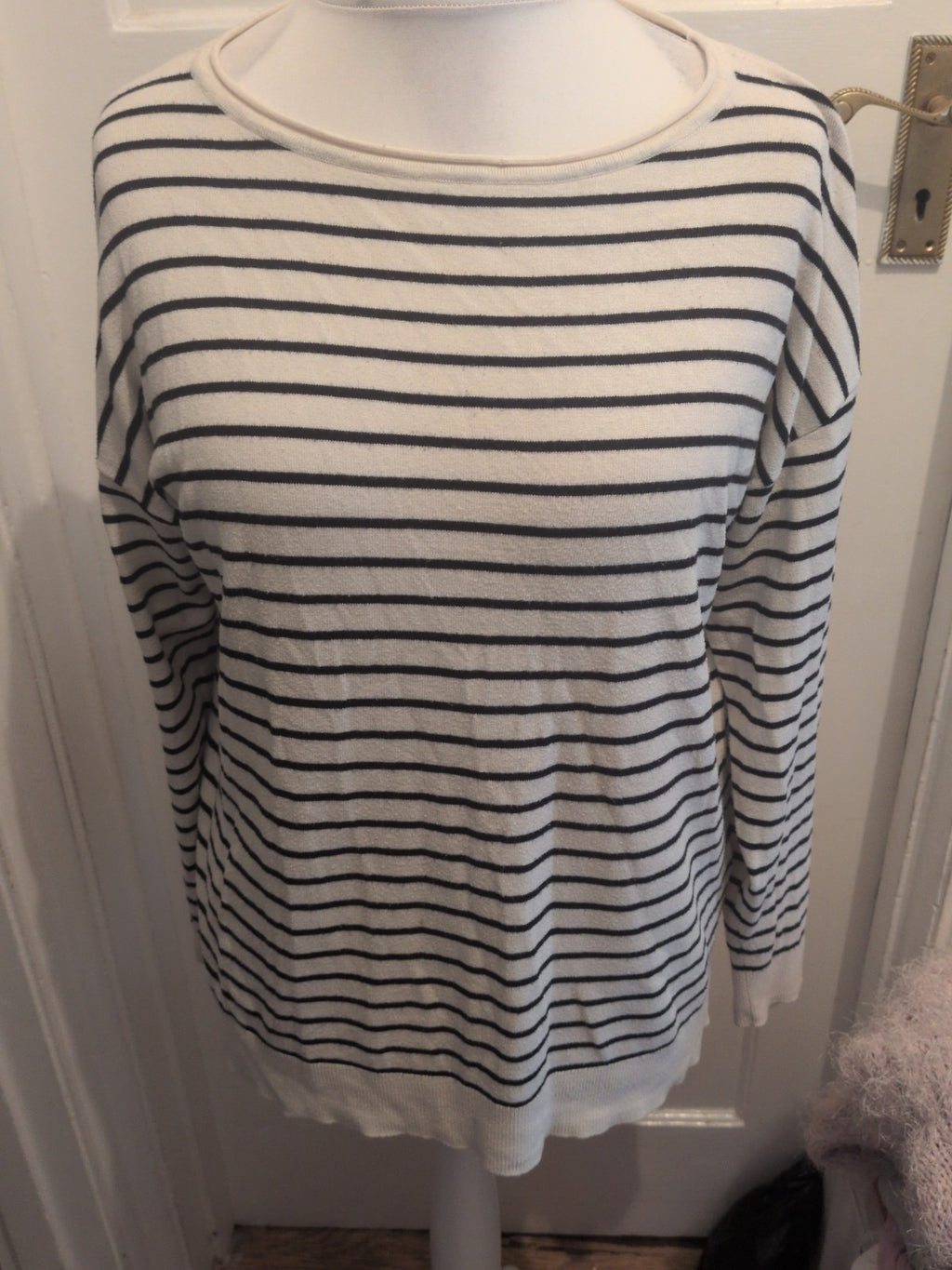 Primark 14/16 Ivory Black Striped Long Sleeve Jumper Pullover