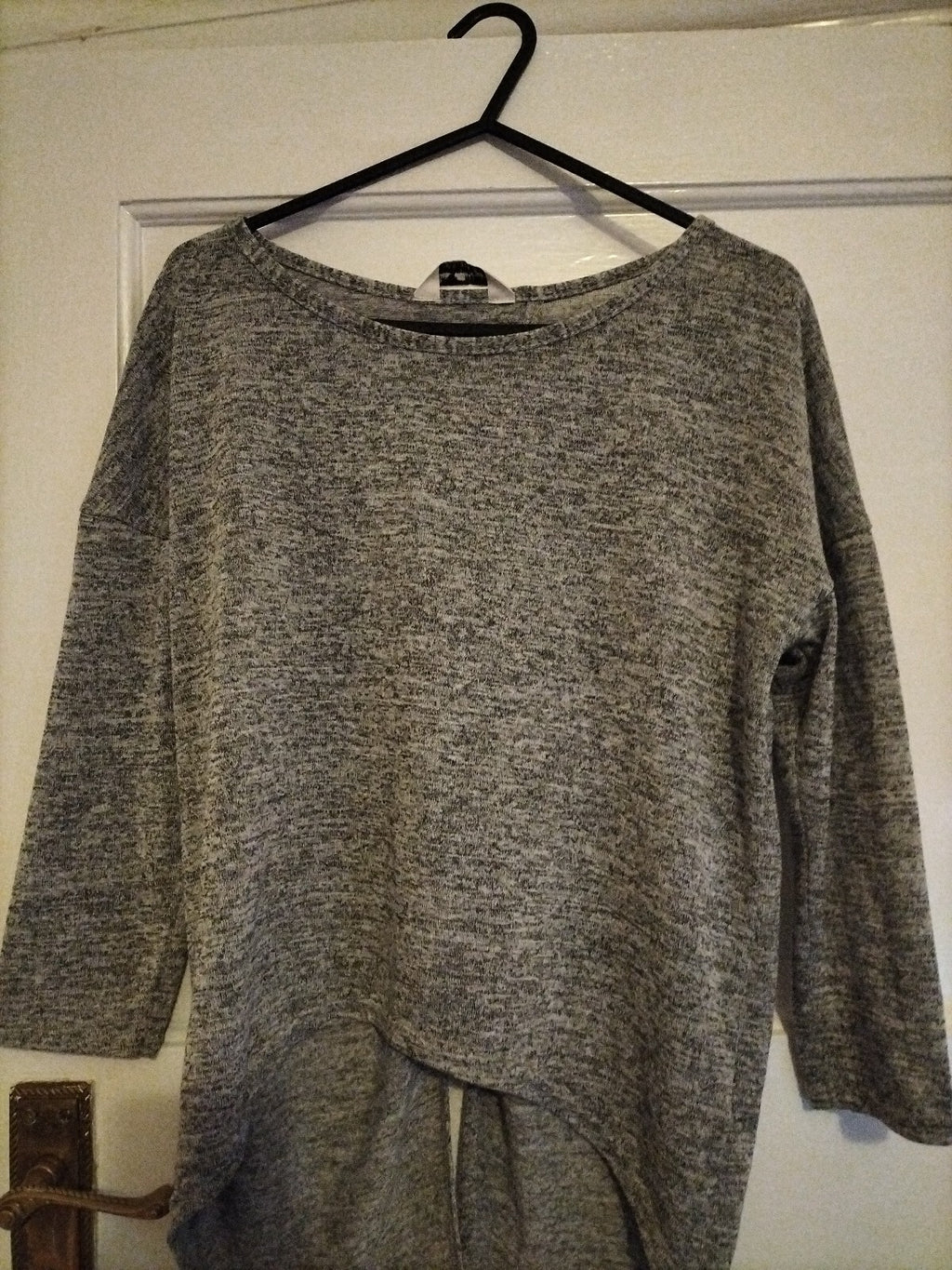 Ladies Miss Selfridge Size 8 Grey 3/4 Sleeved Top