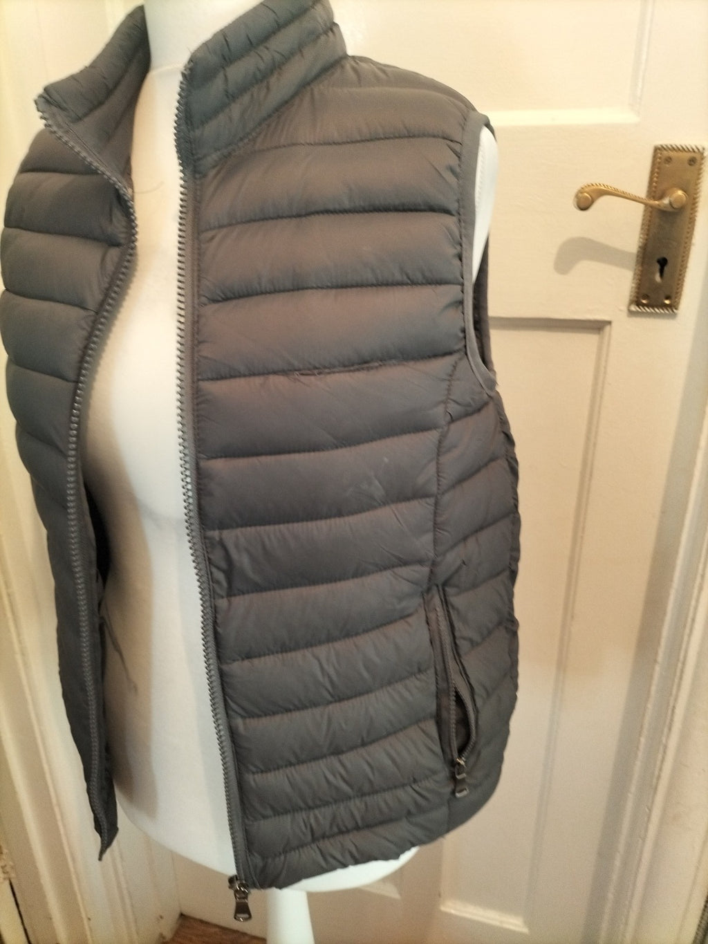 Mens Max Men Size Small Dark Grey Sleeveless Full Zip Puffer