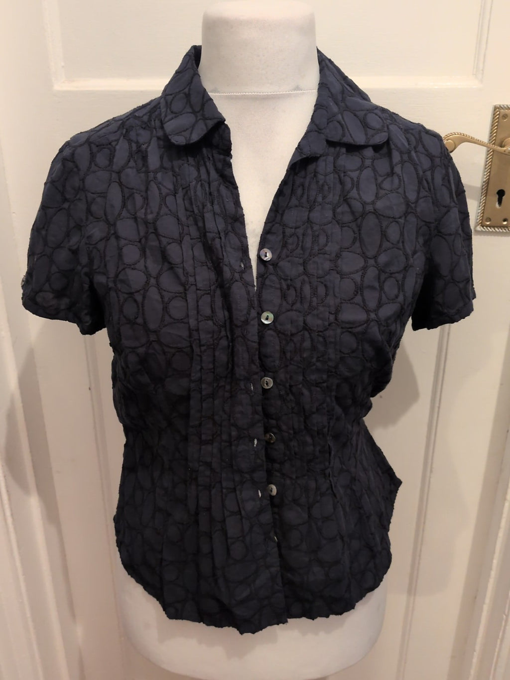 Cc 12 Navy Circle Pattern With Tie Blouse