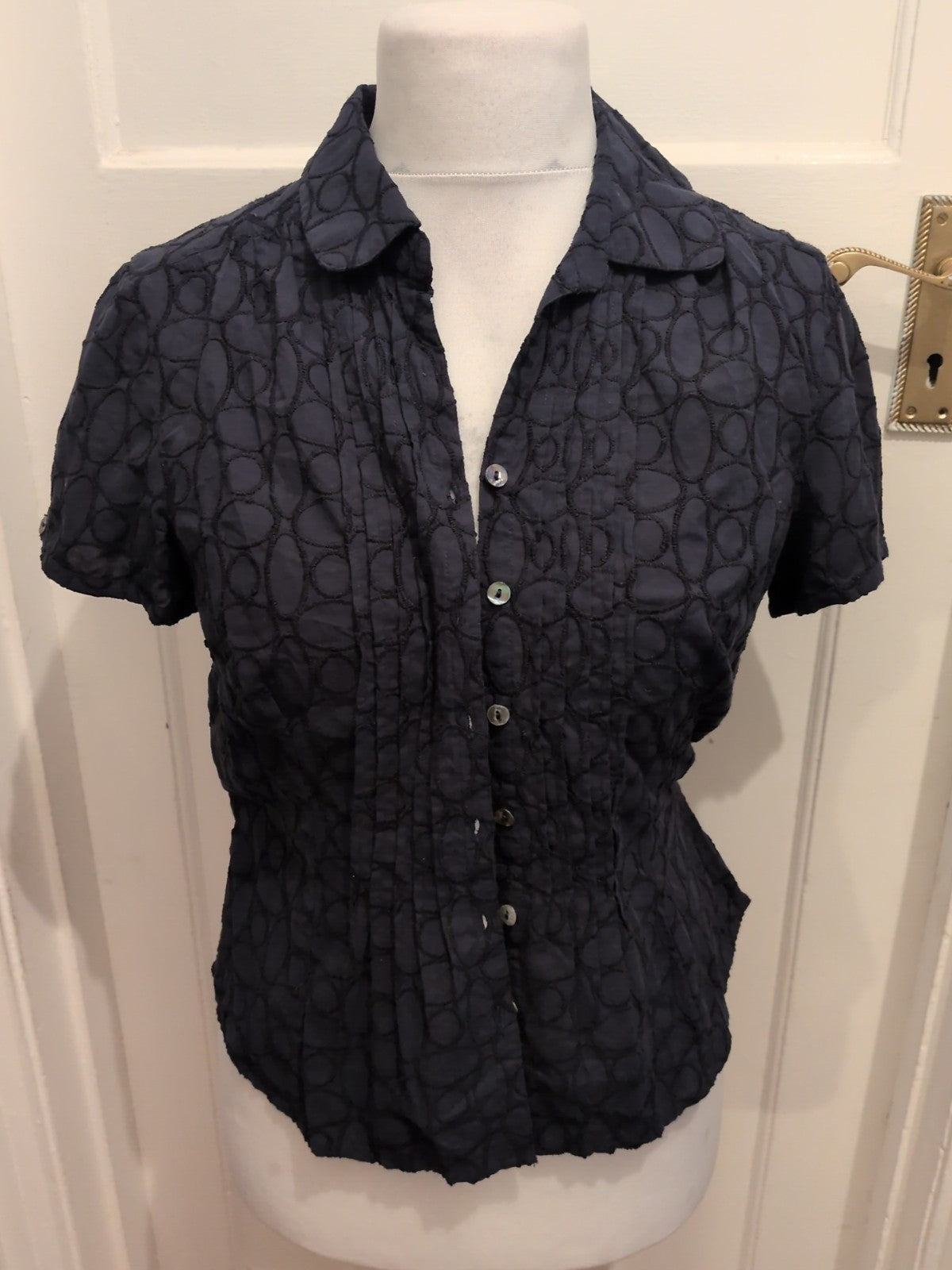 Cc 12 Navy Circle Pattern With Tie Blouse
