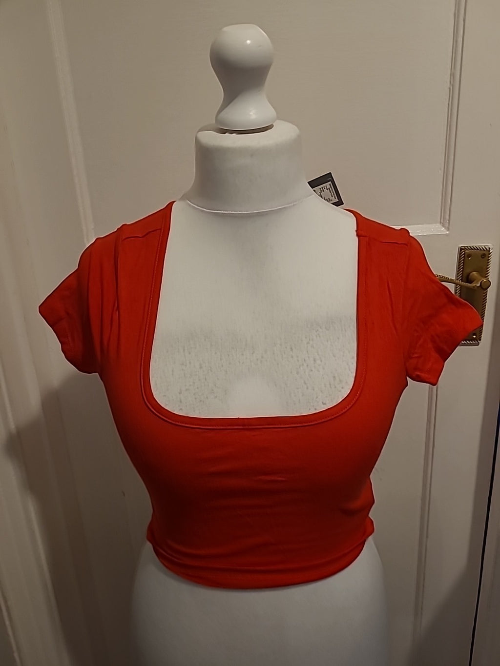 Brand New Ladies Primark Size 10-12 Red Short Sleeved Scoop Tee