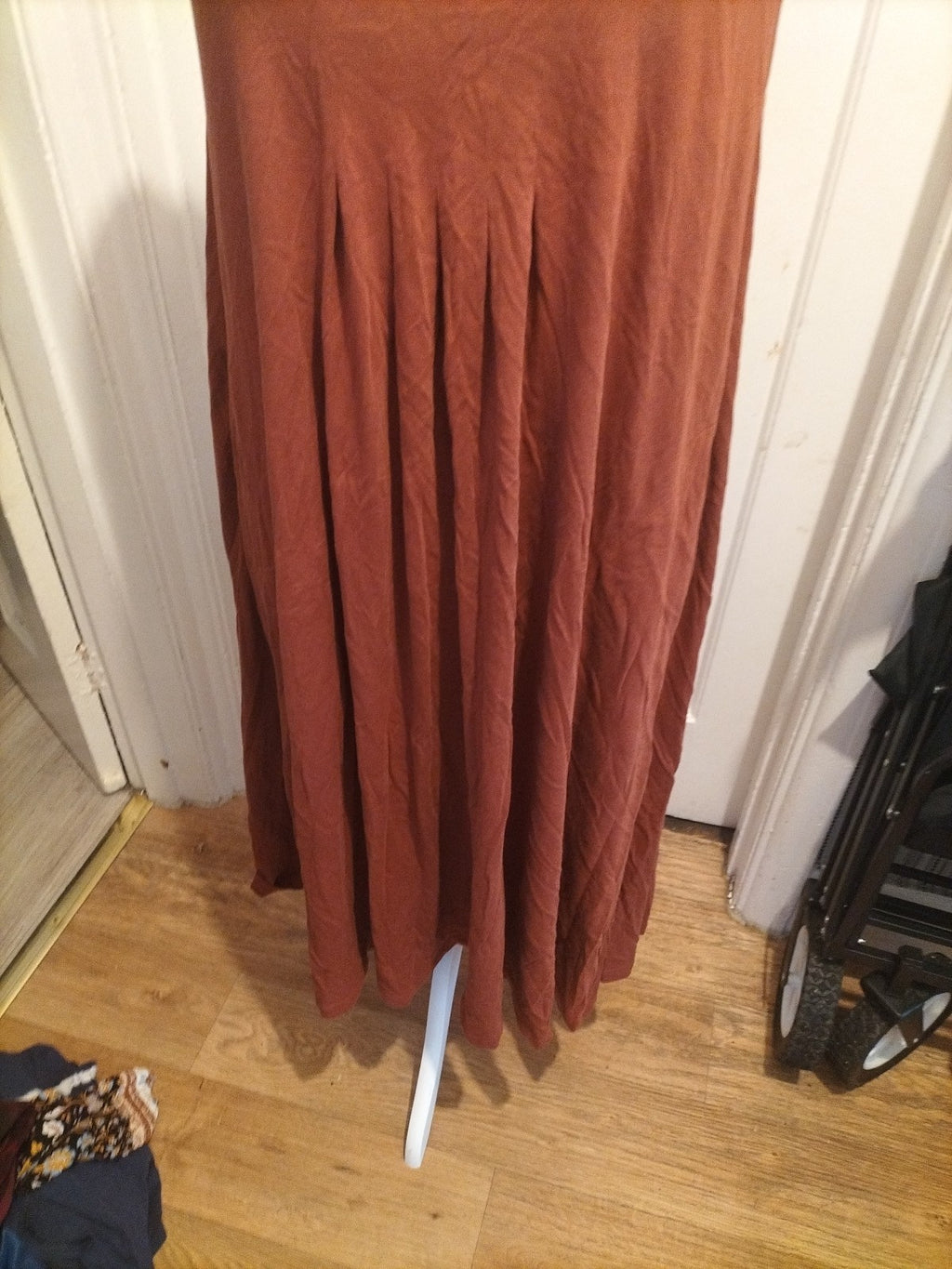 Ladies Large Brown Long Length Sleeveless Dress