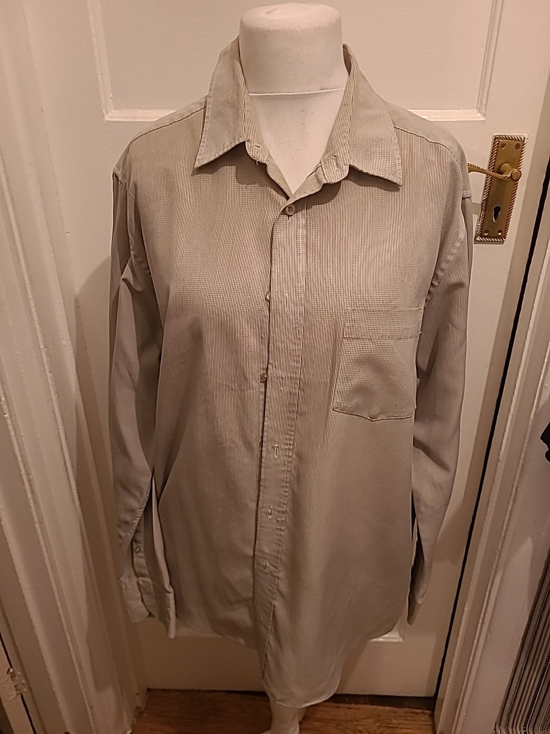 Mens Tu Size XL Beige Pinstriped Check Soft Touch Long Sleeved Shirt