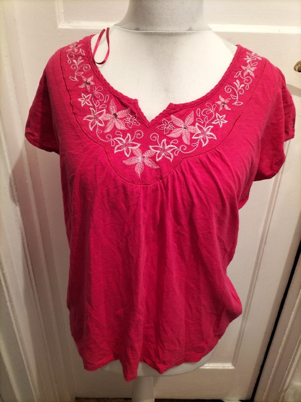Soon 16 Pink With Floral Embroidery Short Sleeve Blouse
