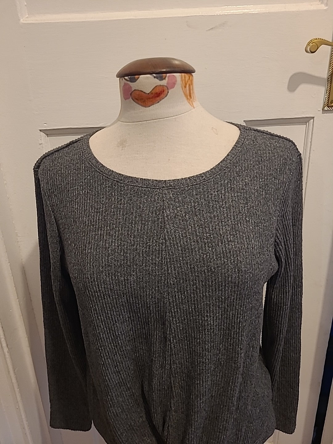 Ladies M&Co Size 12 Grey Long Sleeved Ribbed Blouse