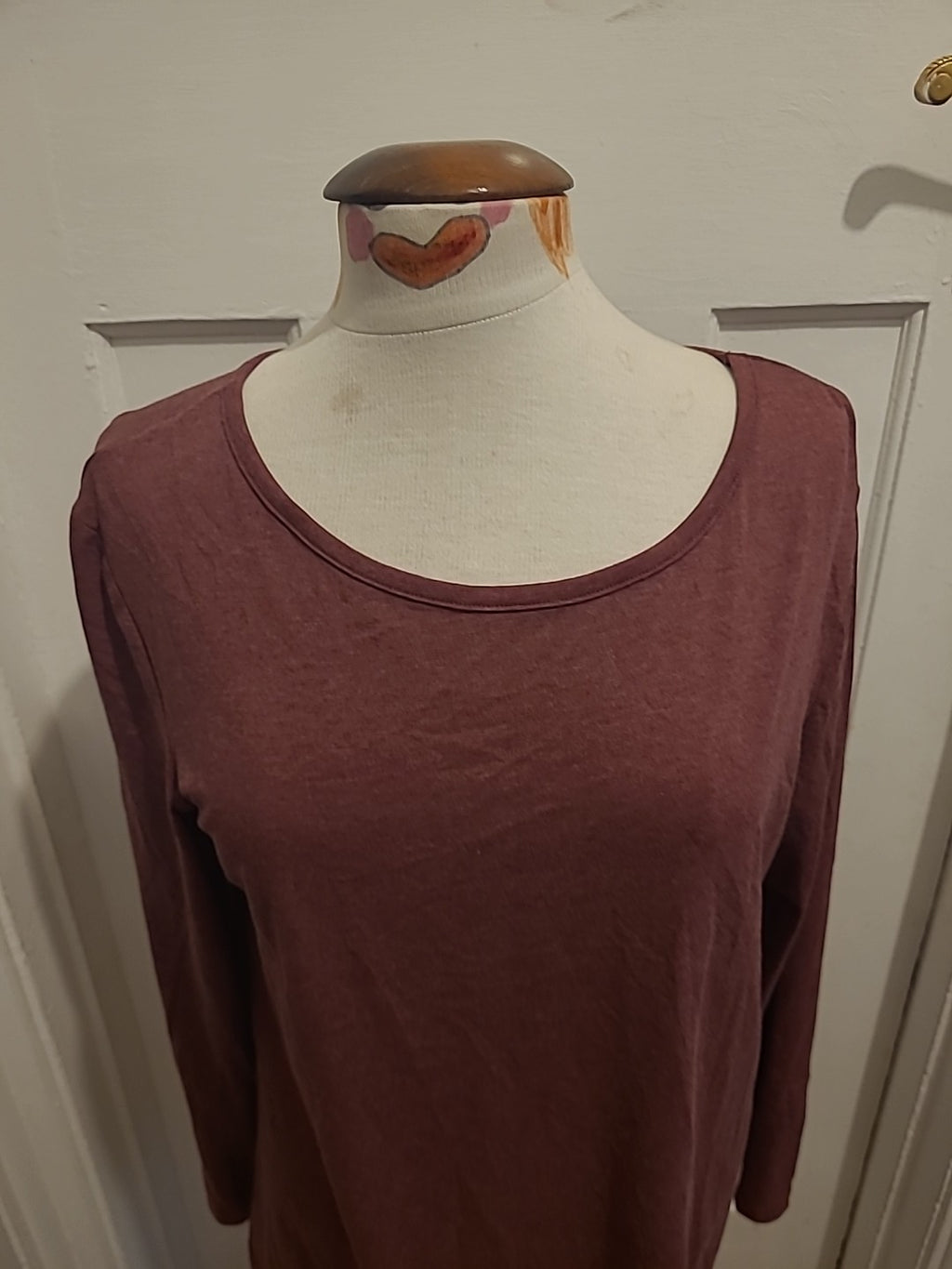 Mens Rainbow Size Medium Purple Long Sleeved Tshirt