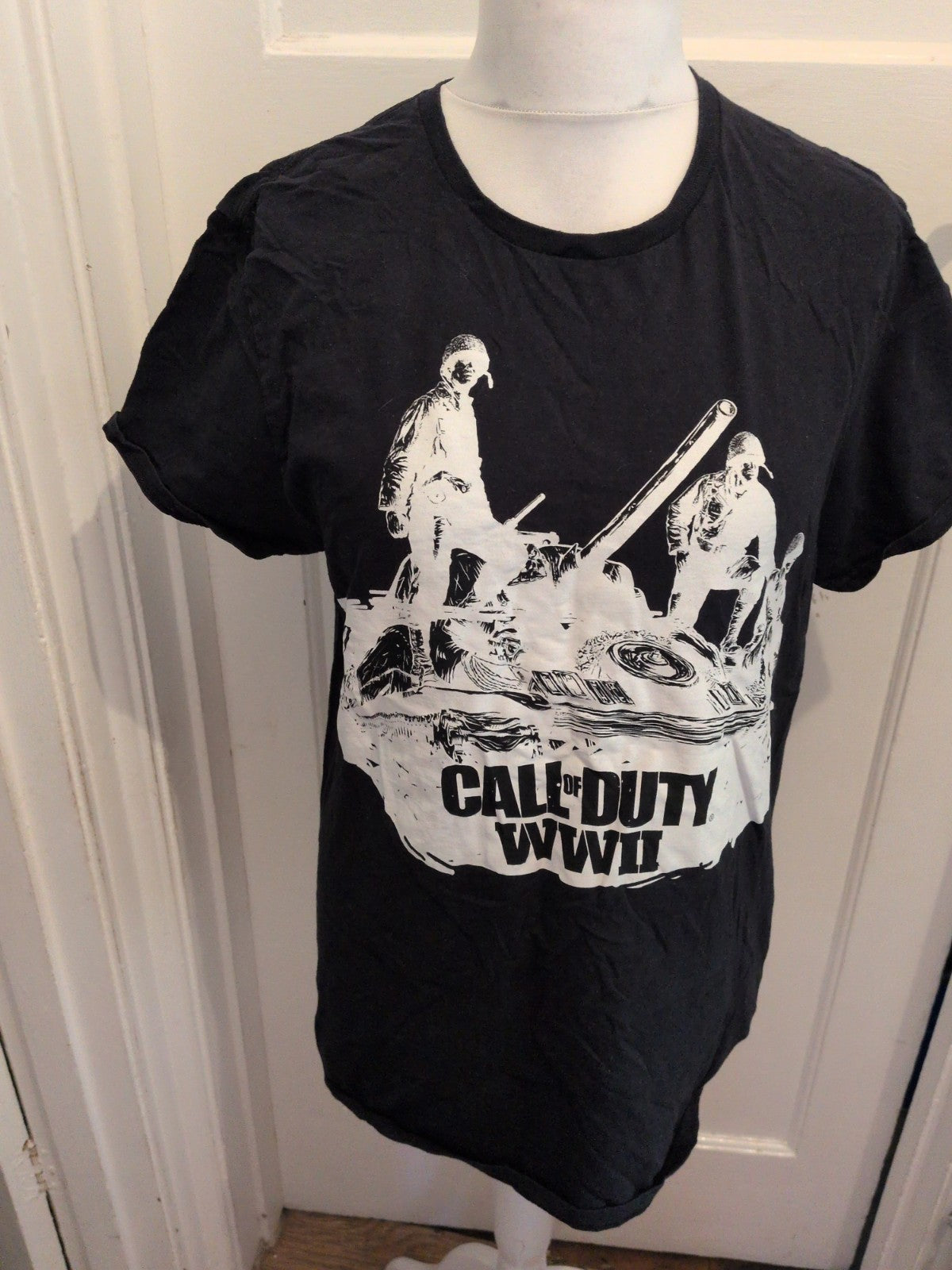 Call Of Duty WWII Large Black Print Short Sleeve T-shirt